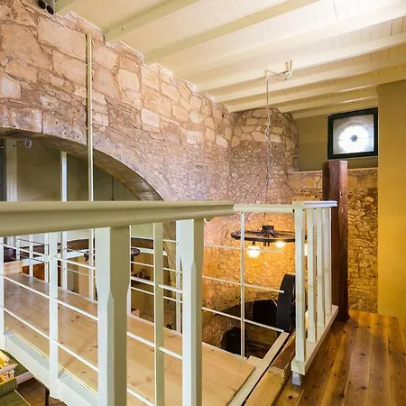 Patrico Villa *